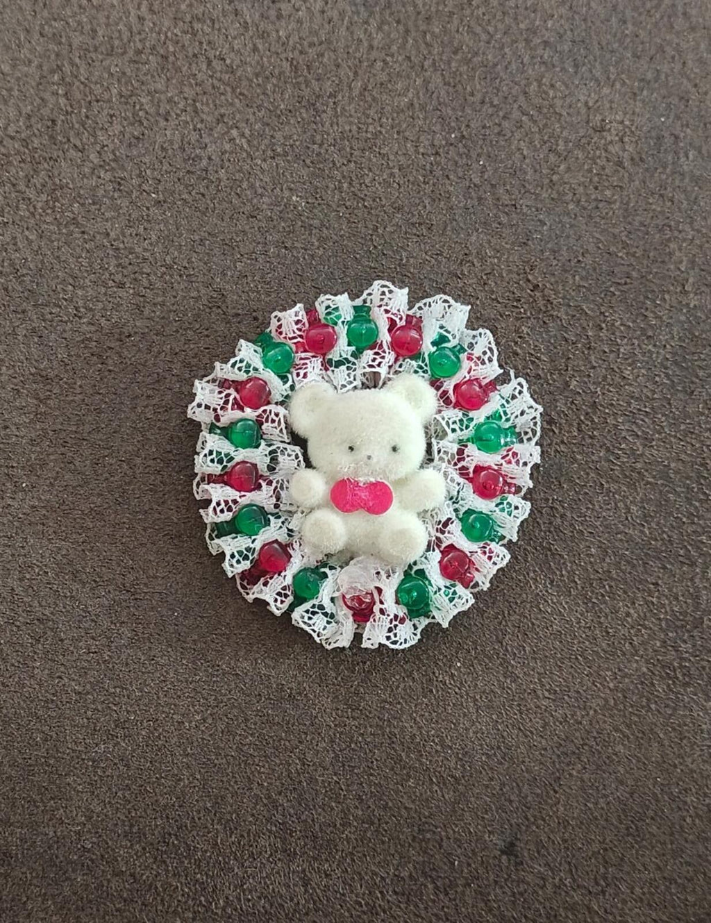 1980s Handmade Christmas Teddy Bear Holiday Wreath Brooch