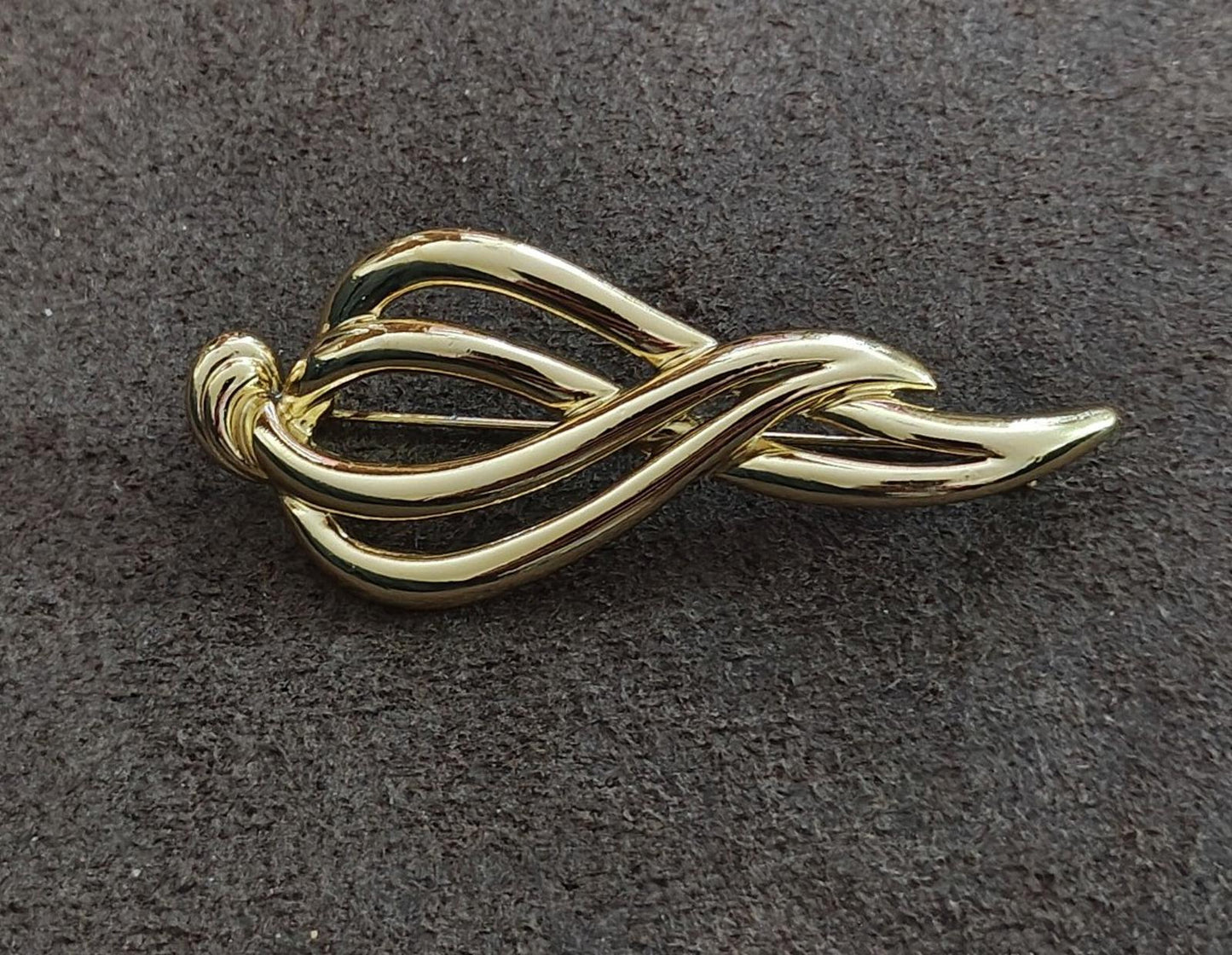 1980s Danecraft Gold Tone Abstract Modernist Brooch