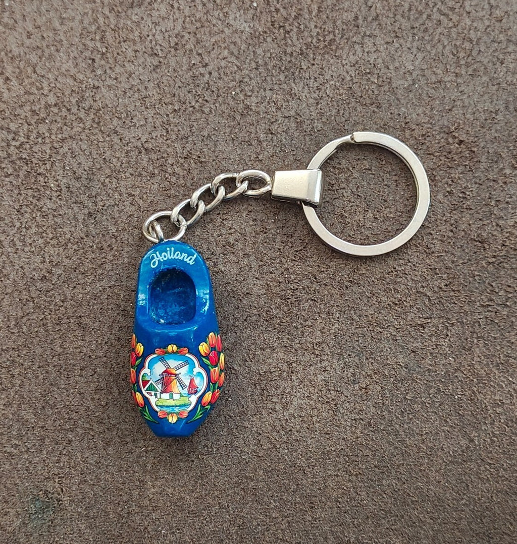 Traditional Hand painted Dutch Miniature Wooden Shoe (clog) Keychain