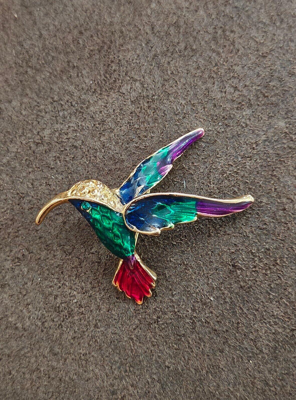 1980s Hummingbird Gold Tone Enamel Pin Brooch