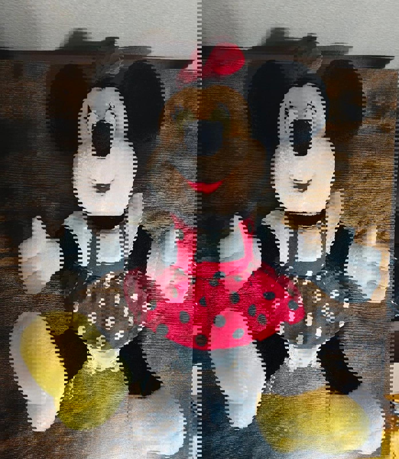 1980's/90's Disneyland Minnie Mouse Plush