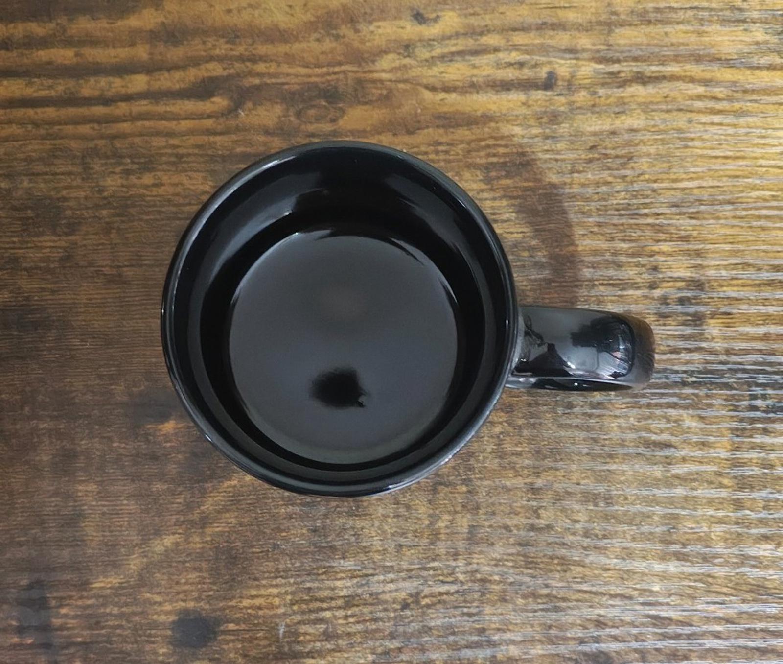 Cool US Army Black 11 oz Ceramic Mug.