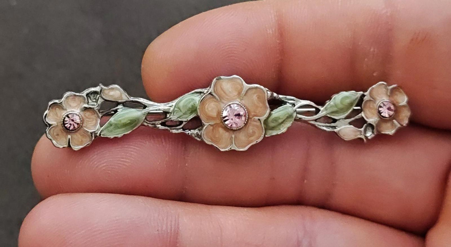 1960s Art Nouveau Floral Bar Silver Tone Enamel Brooch