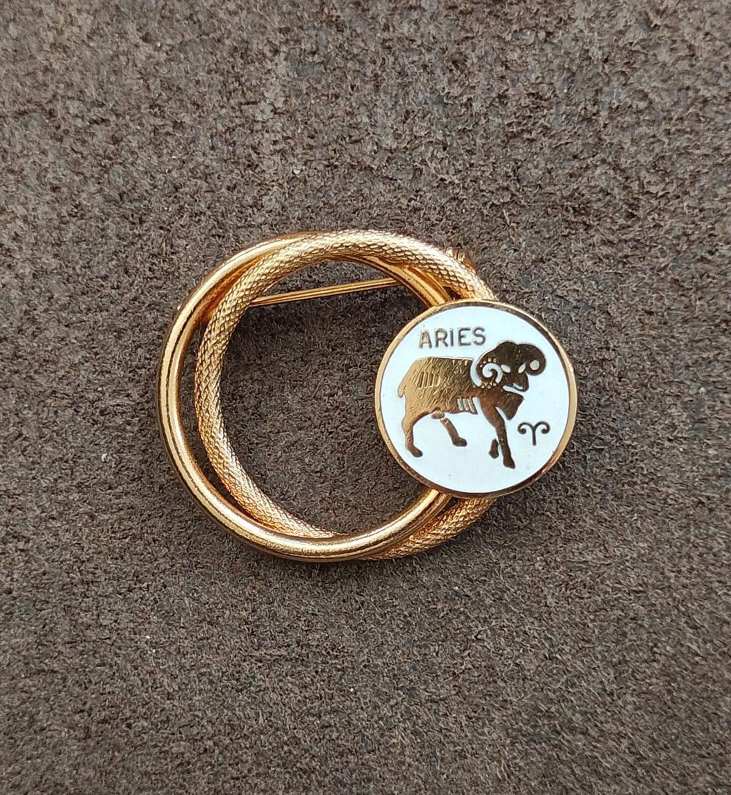 1970s Gold Tone Aries Zodiac Sign Double Circle White Enamel Brooch Pin