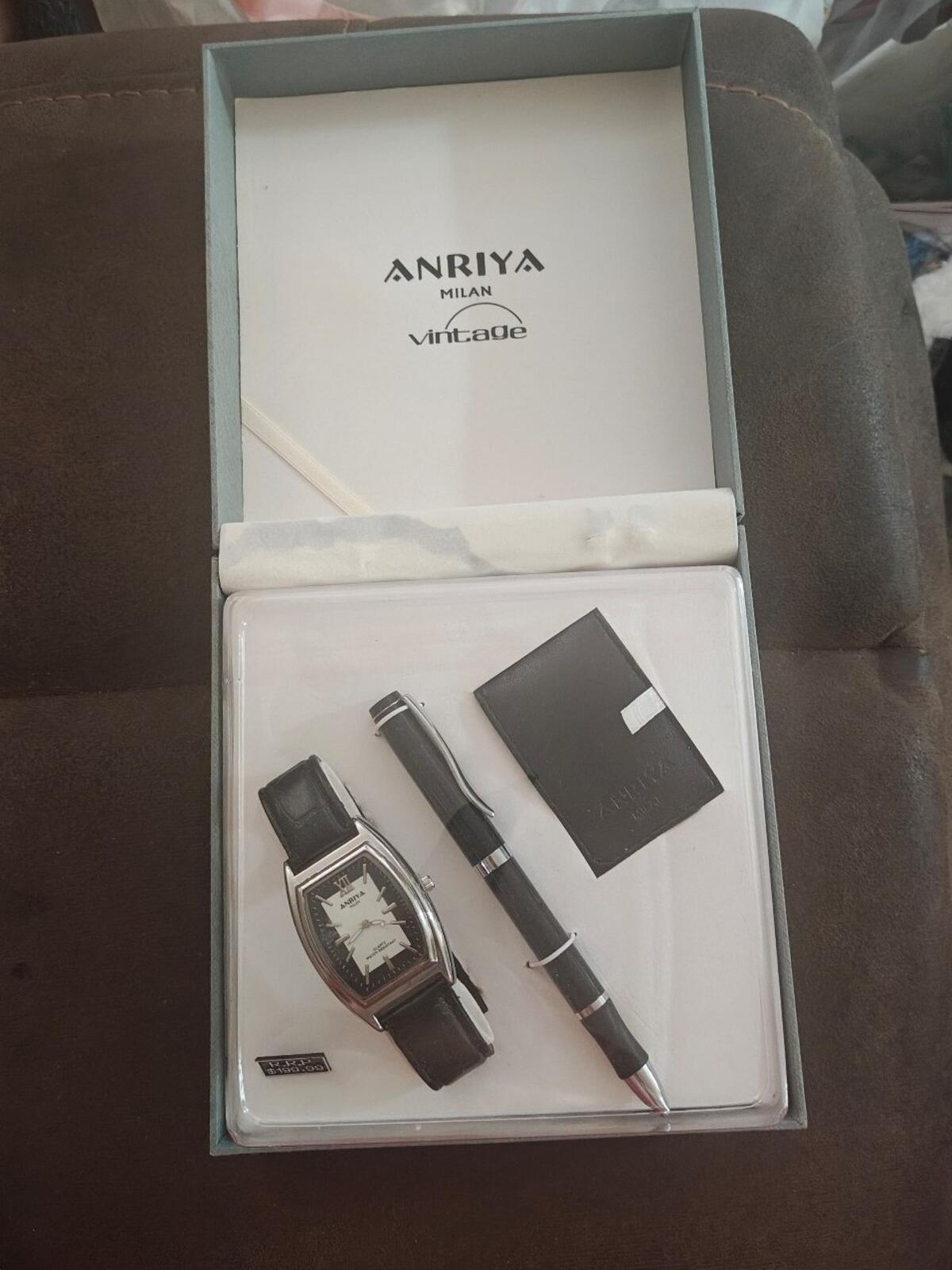 1990s Anriya Milan Men's Gift Set-Rectangular Watch, Pen, Cardholder NOS
