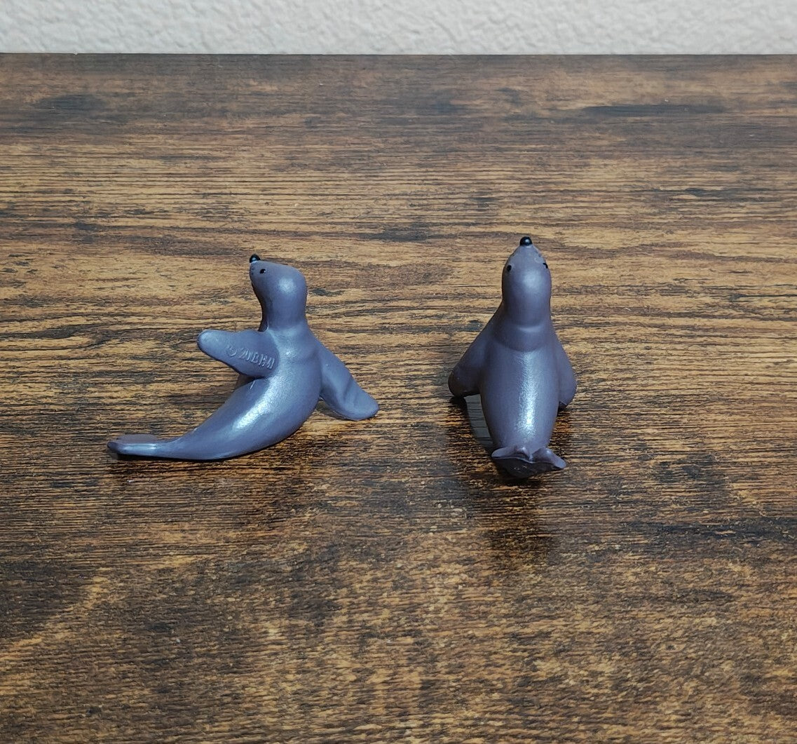 2003 Playing Mantis Rudolph The Red Nosed Reindeer "Christmas Seals" PVC Figures