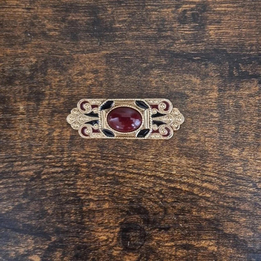 1928 Brand Gold Tone Red Lucite Cab Bar Brooch Pin