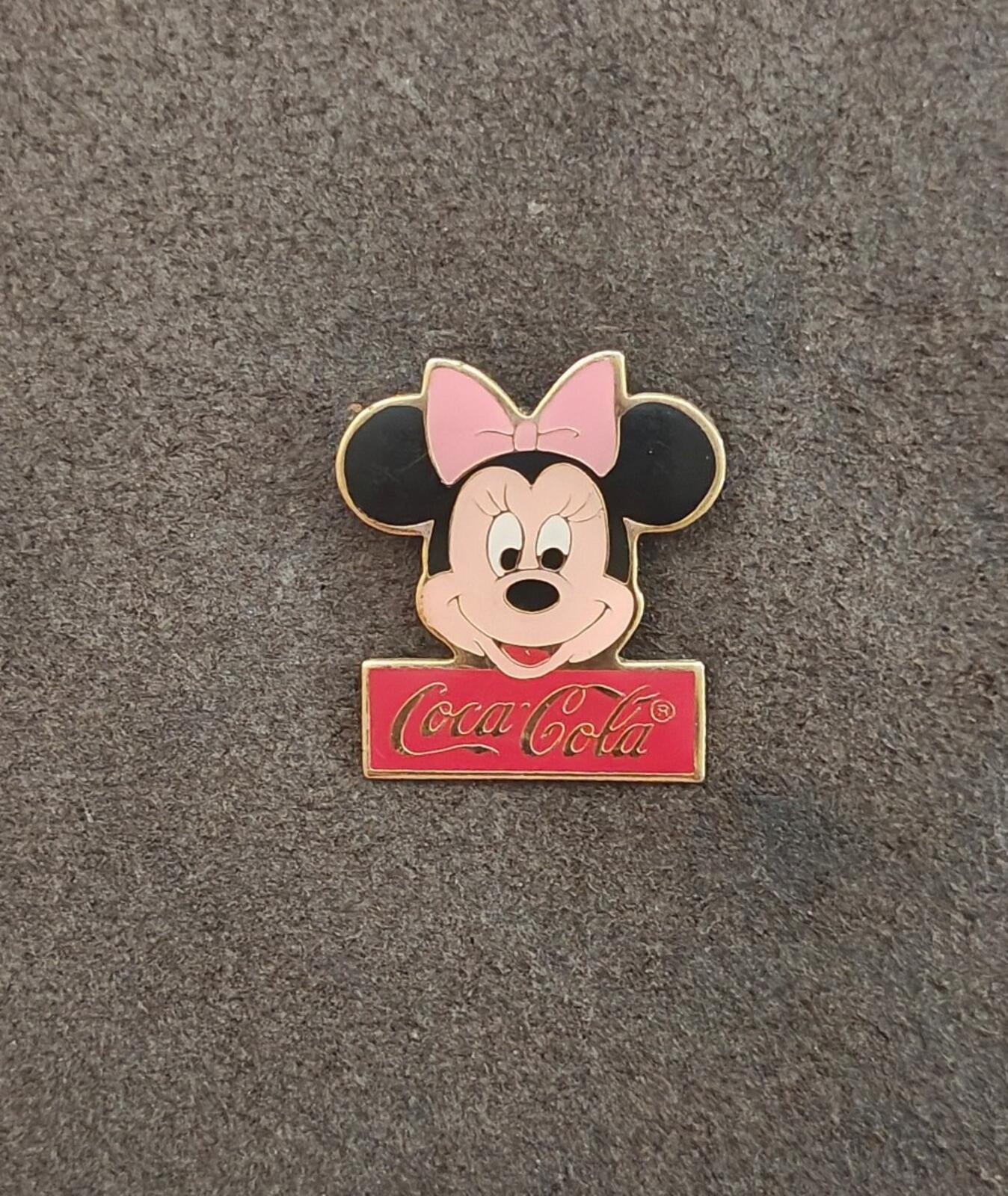 1986 Vintage Coca-Cola Minnie Mouse Limited Edition Gold Tone Enamel Pin
