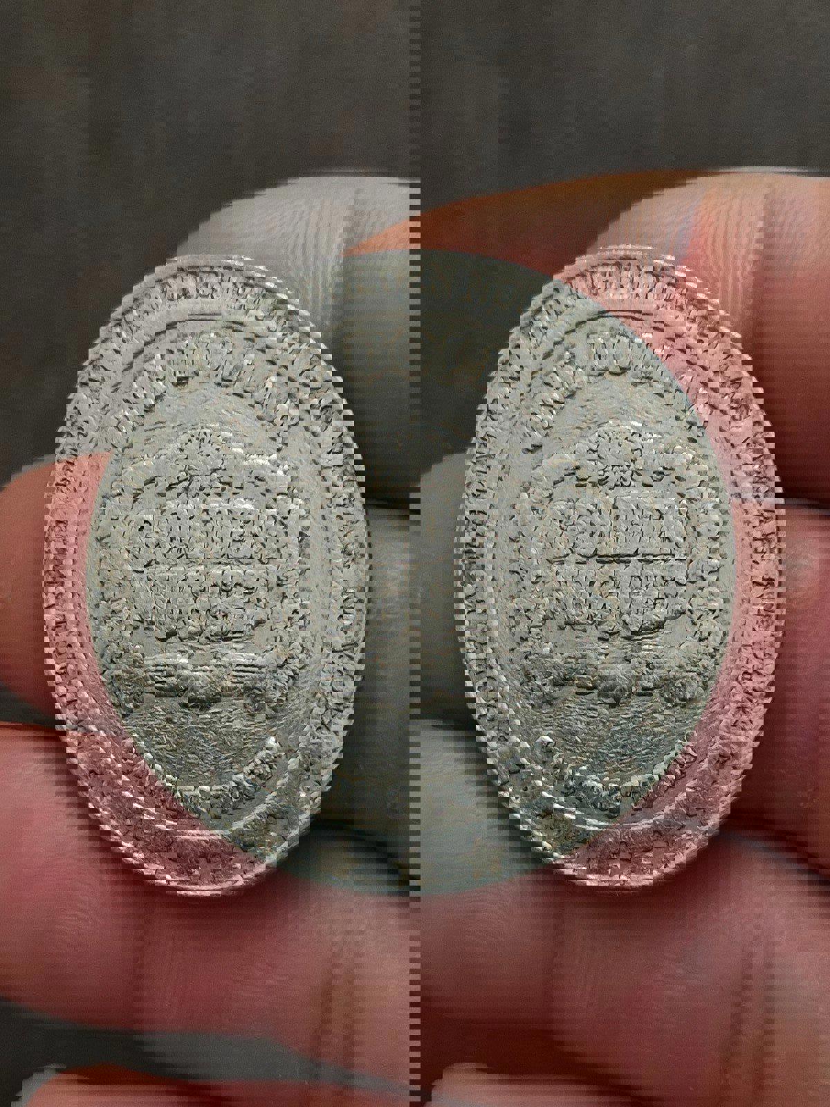 1990'a Golden Nugget Las Vegas Casino One Dollar Slot Token