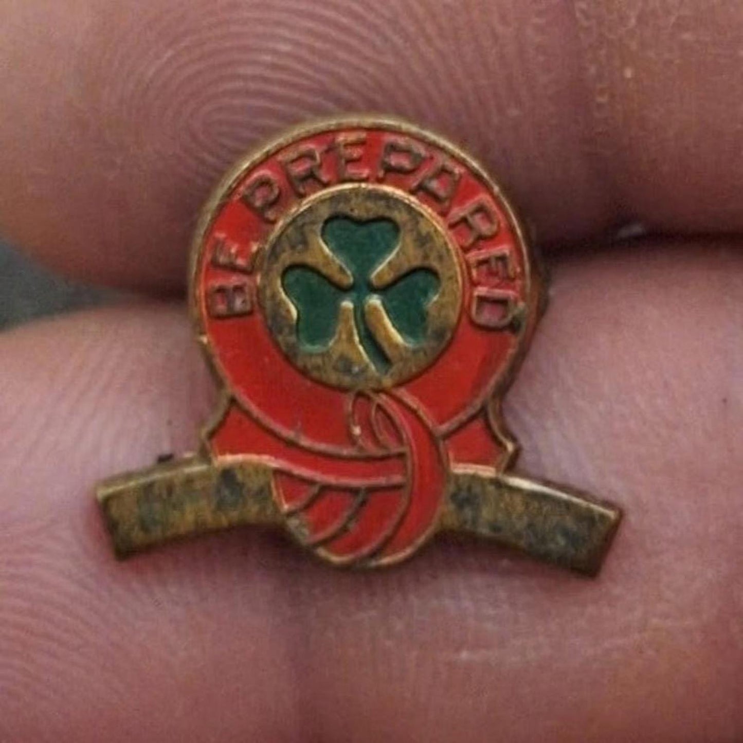 1940s Girl Scout BE PREPARED First Class Curved Bar Pin