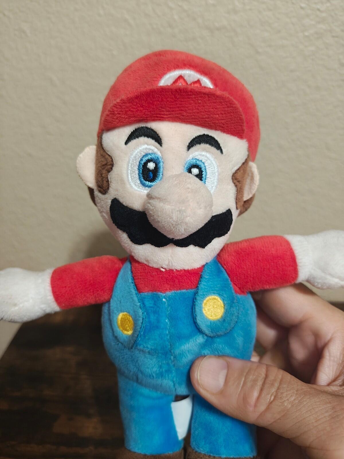 2024 Good Stuff Super Mario 8" Soft Plush