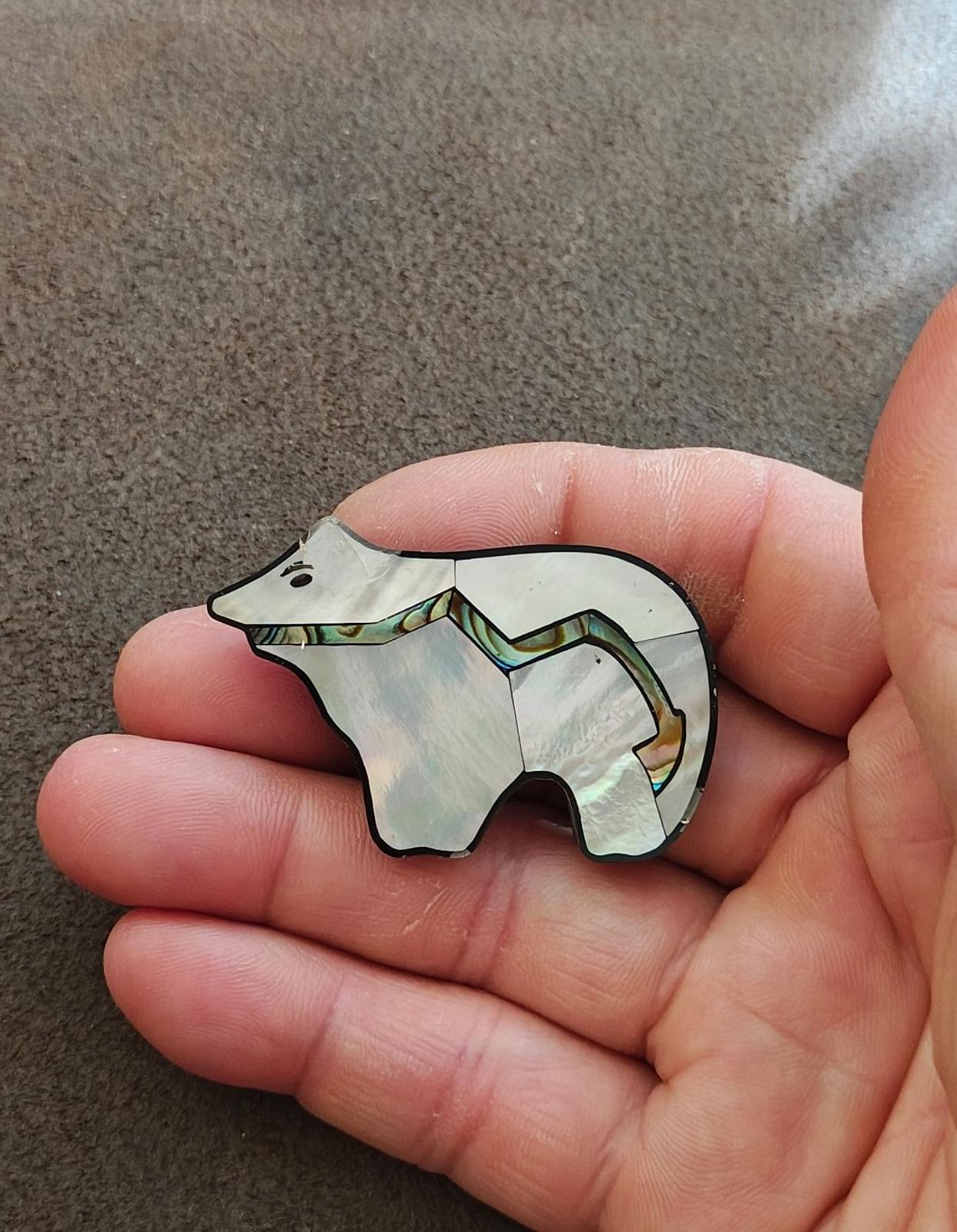 1990s Native American Zuni Style Mother of Pearl and Abalone Shell Bear Brooch