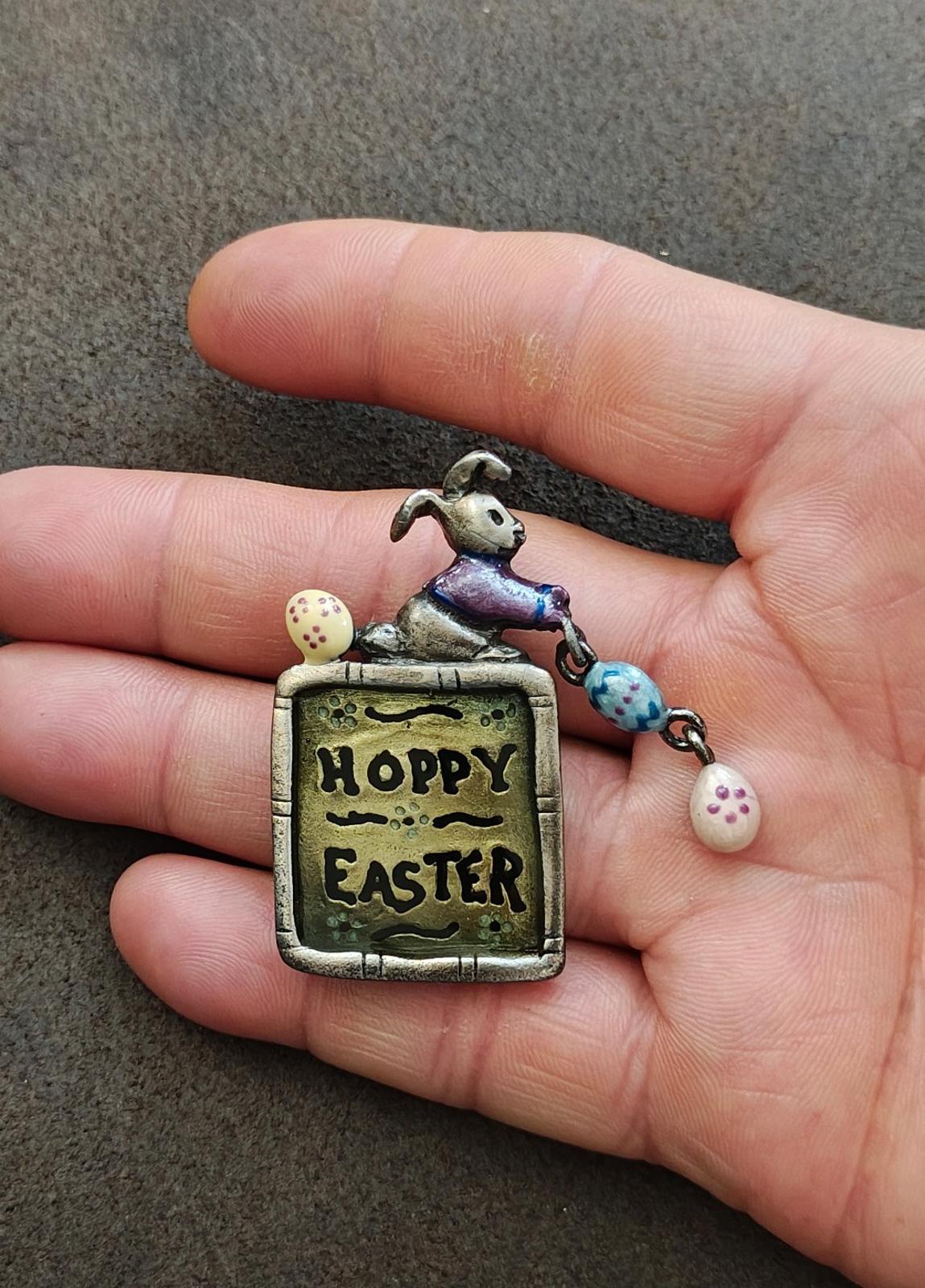 1980s Signed Tanya Creations (TC) "Hoppy Easter" Pewter Brooch Pin