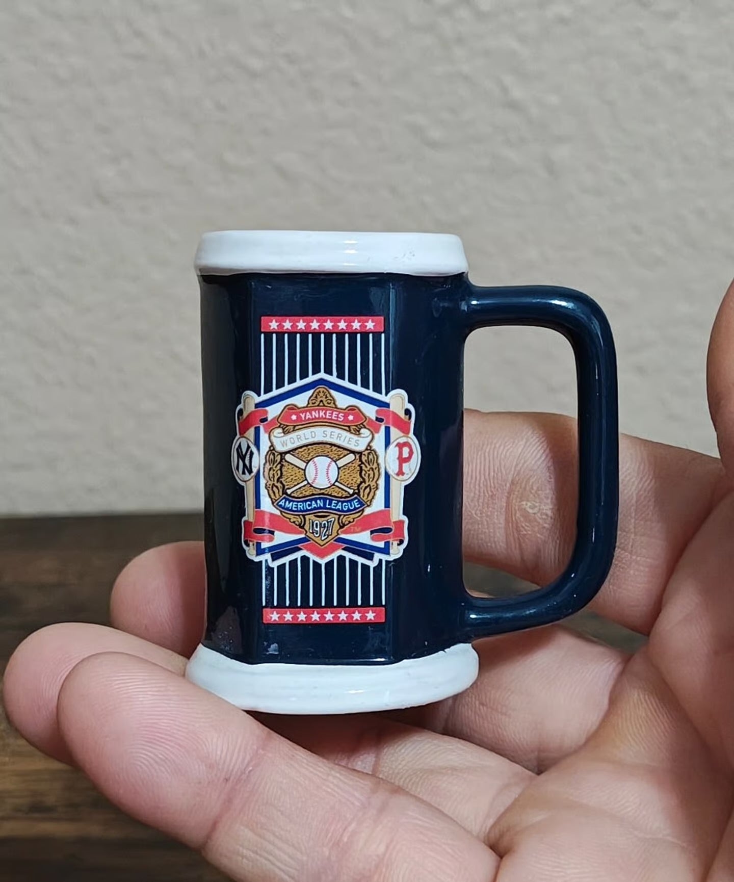 New York Yankees 1927 World Series Champions Decorative Miniature Mug