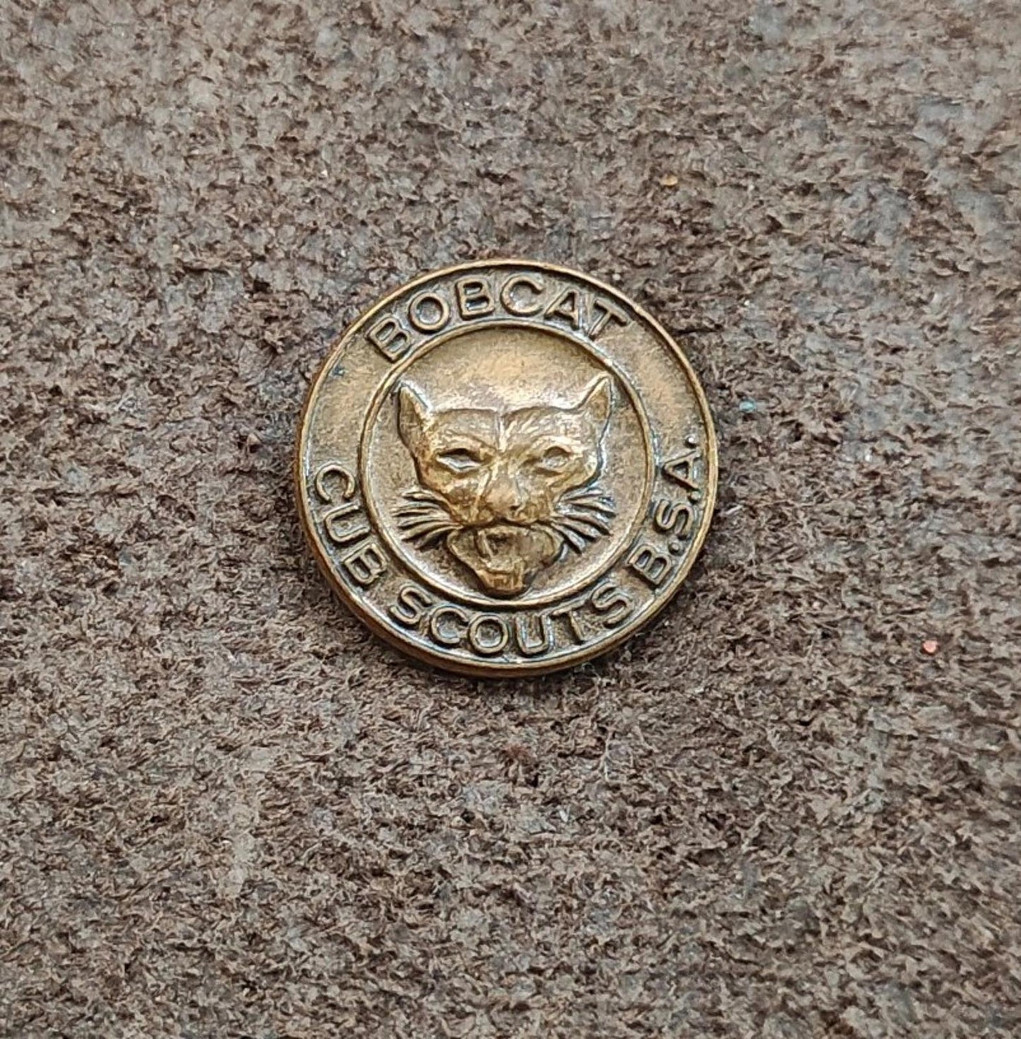 1960s Vintage Boy Scouts of America (BSA) Bobcat rank Brass Pin