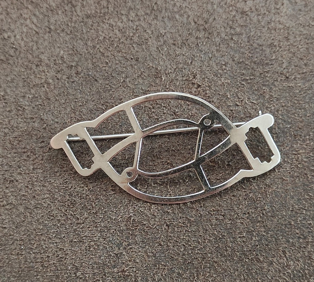 1930s Stamped Coro Duette Silver Tone Coro Duette Brooch Frame