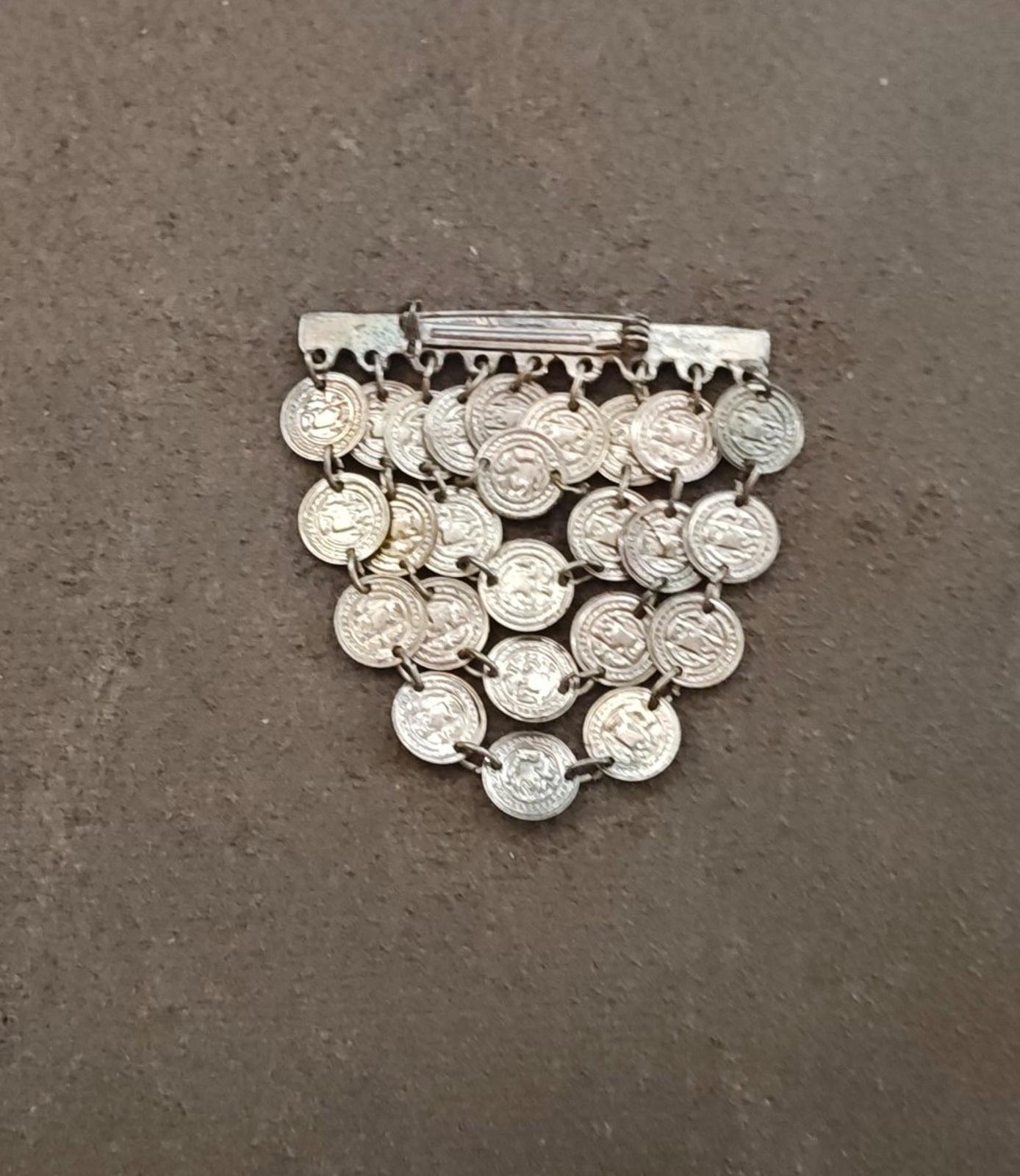1950s/60s Silver Tone San Marino Coin Dangle Brooch