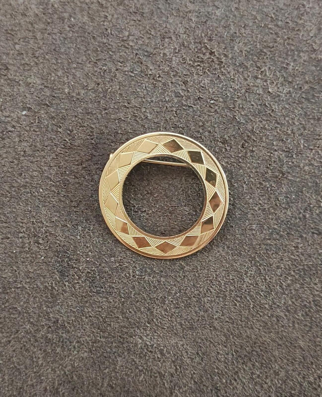 1950s Mid Century Modern Gold Tone Circle Brooch - Trinketmania-LV