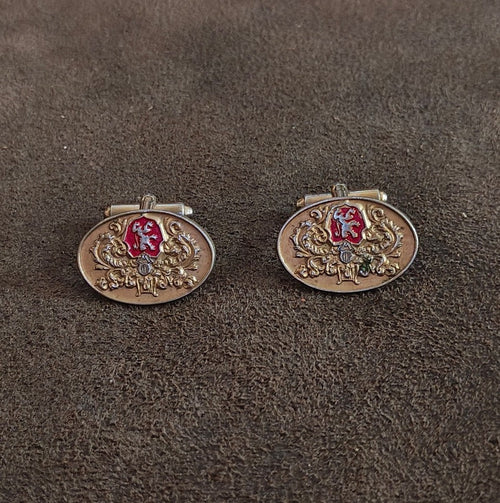 1950s/60s Rare & Hard To Find Heraldic Coat Of Arms Silver Tone Cufflinks. - Trinketmania-LV