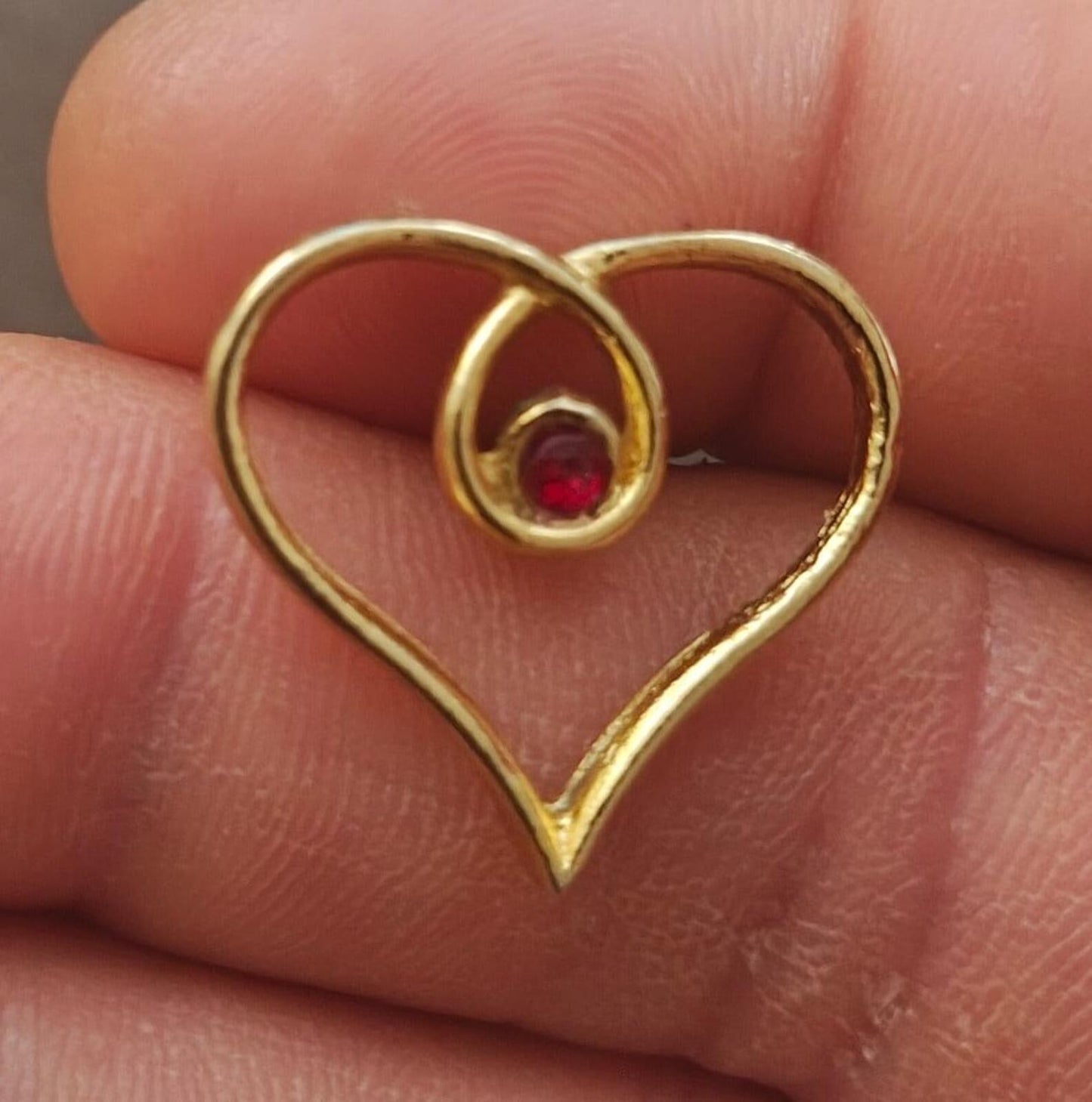 1980s Gold Tone Heart With Small Red Gemstone In Center Pin