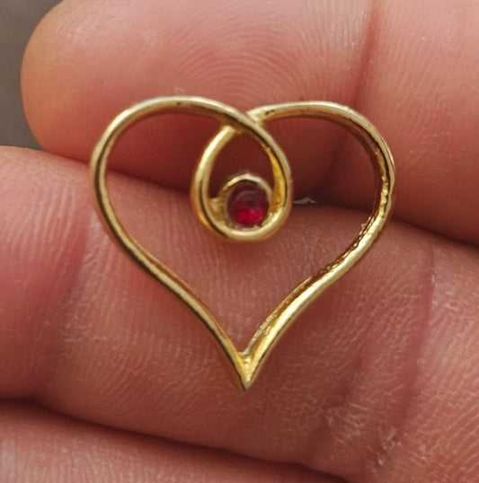 1980s Gold Tone Heart With Small Red Gemstone In Center Pin