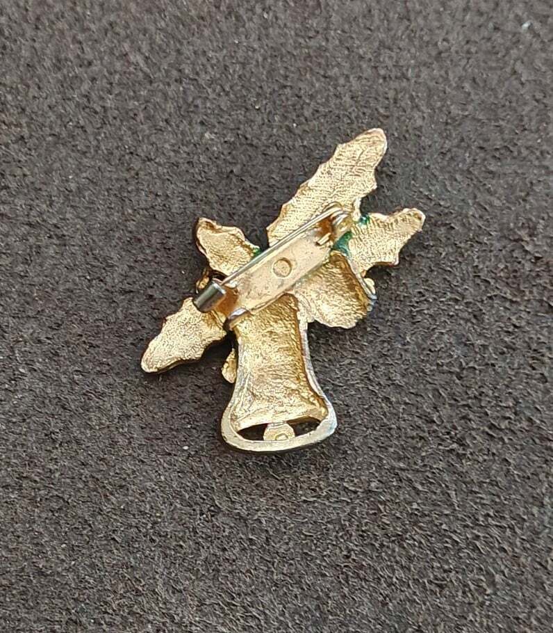1970s Christmas Bell Holiday Gold Tone With Red & Green Enamel Brooch - Trinketmania-LV