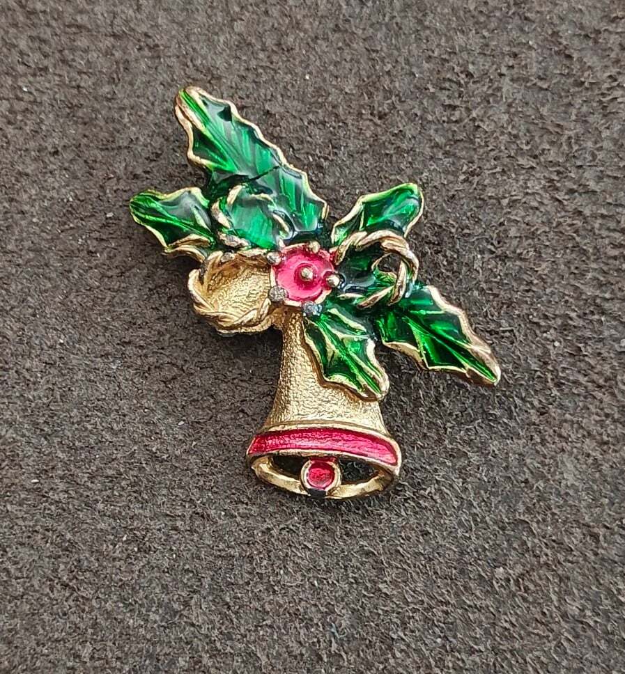 1970s Christmas Bell Holiday Gold Tone With Red & Green Enamel Brooch - Trinketmania-LV