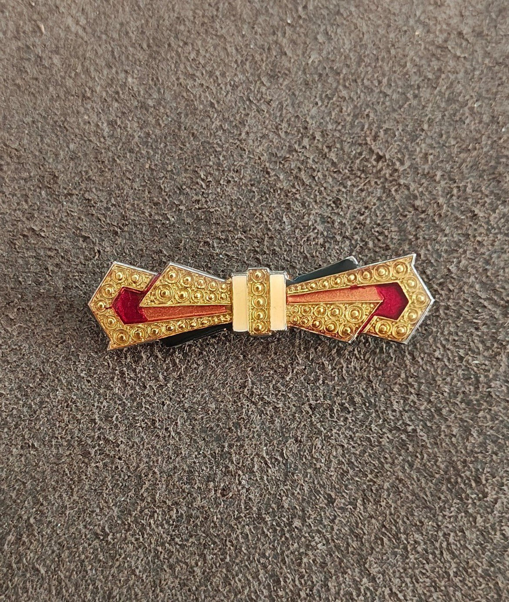 1970s/80s Art Deco Revival Pierre Bex French Enamel Silver Tone Bow Brooch. - Trinketmania-LV