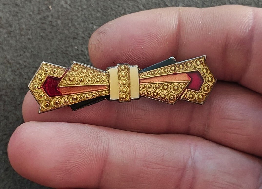 1970s/80s Art Deco Revival Pierre Bex French Enamel Silver Tone Bow Brooch. - Trinketmania-LV