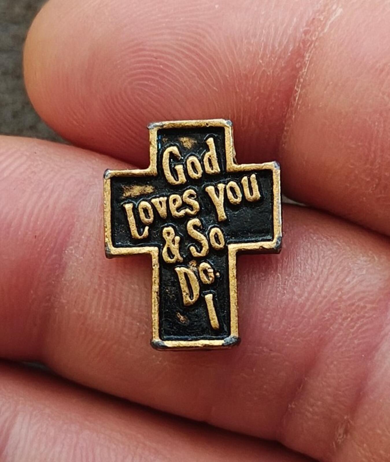 1970s/80s "God Loves You & So Do I" Christian Cross Gold Tone Black Enamel Pin - Trinketmania-LV