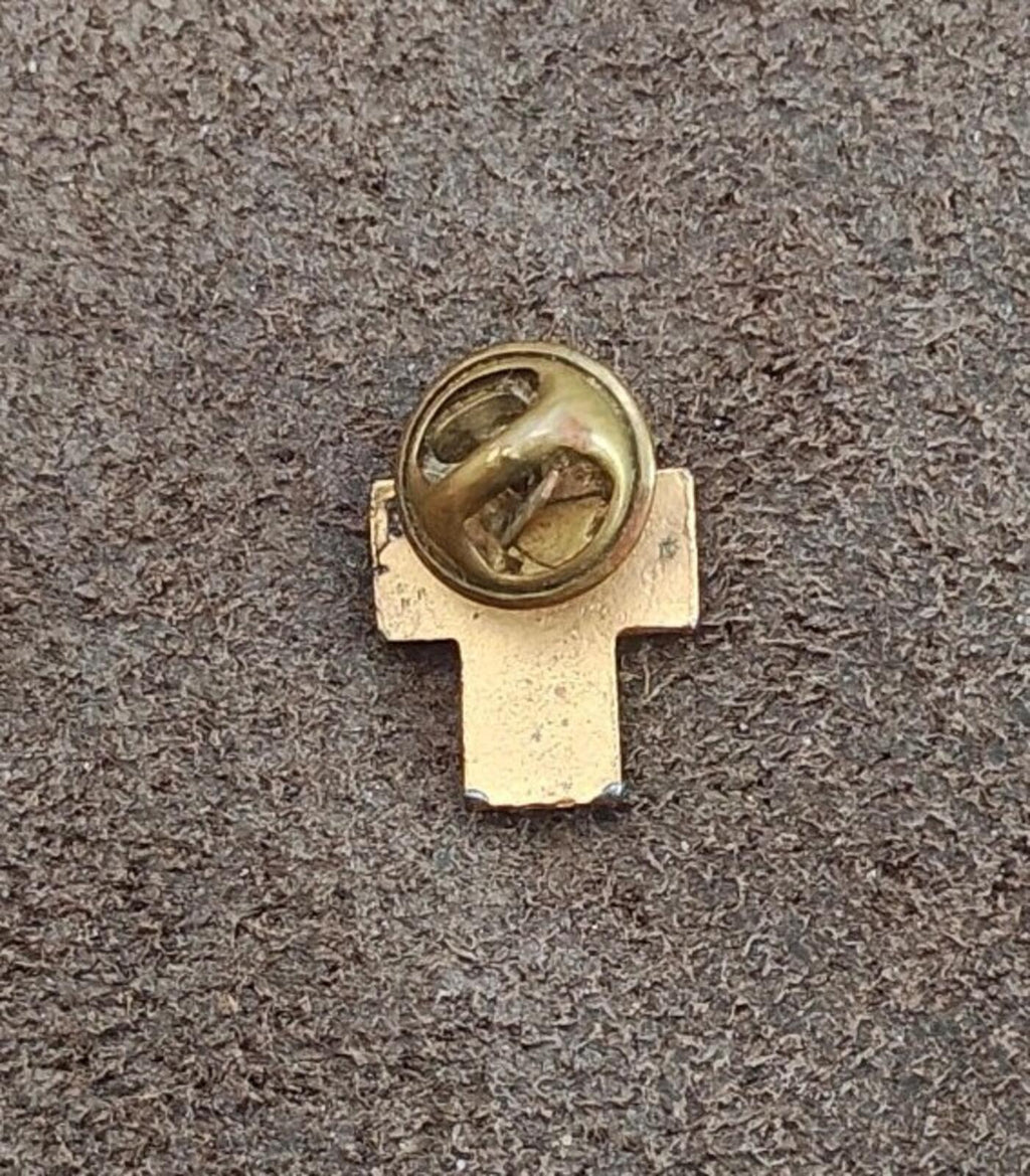 1970s/80s "God Loves You & So Do I" Christian Cross Gold Tone Black Enamel Pin - Trinketmania-LV