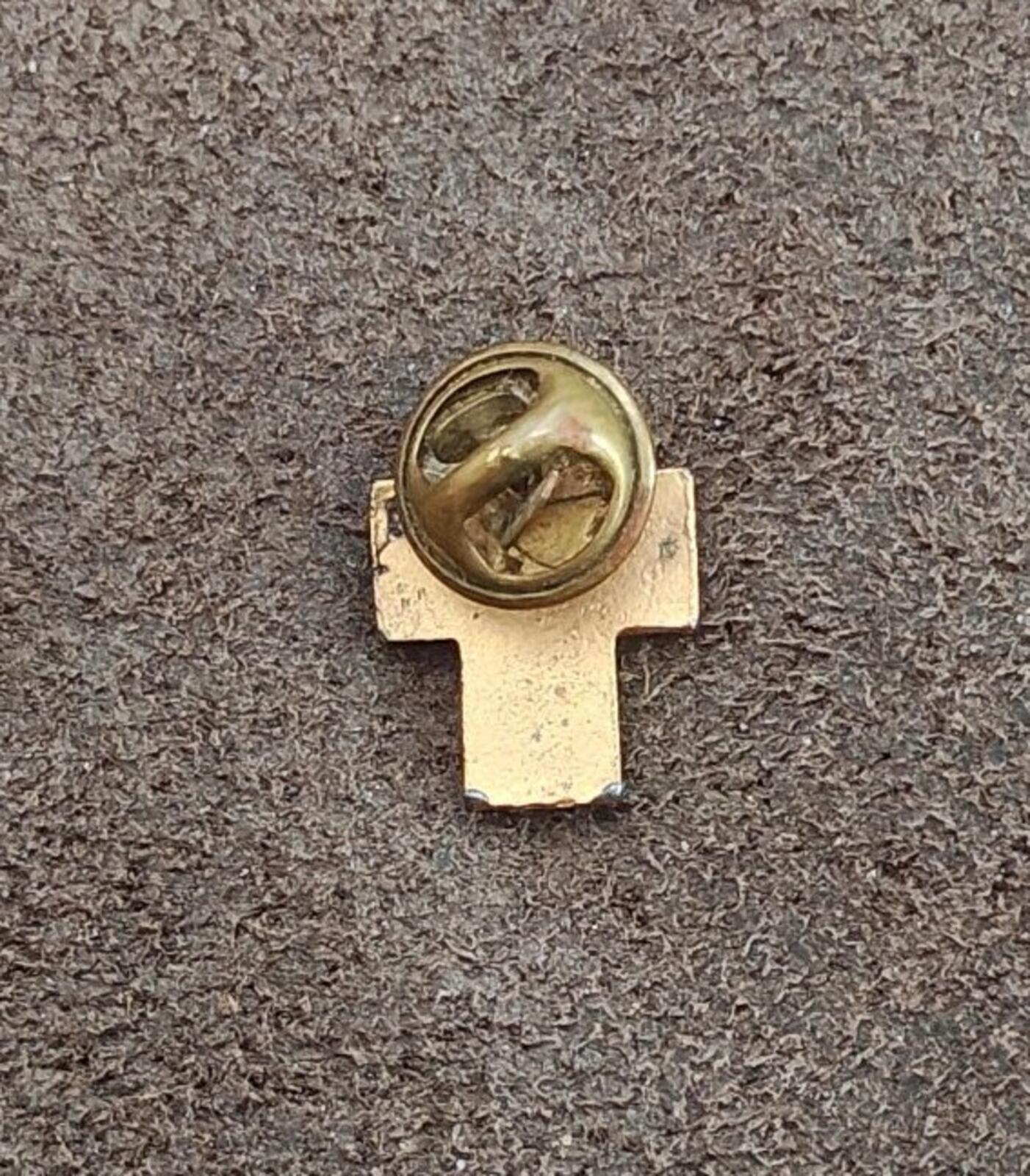1970s/80s "God Loves You & So Do I" Christian Cross Gold Tone Black Enamel Pin - Trinketmania-LV