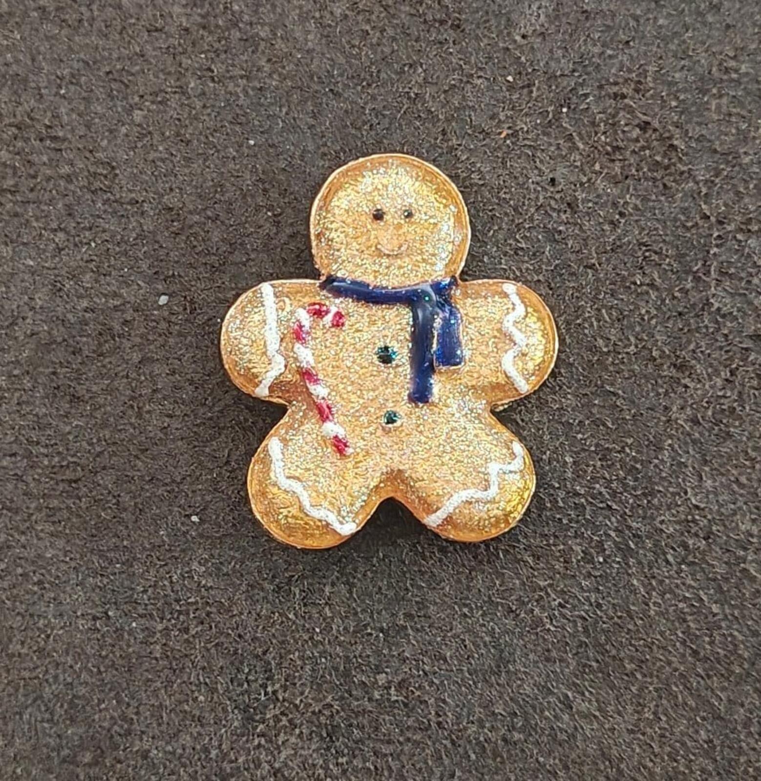 1980s Gold Tone Glittery Gingerbread Man Brooch - Trinketmania-LV