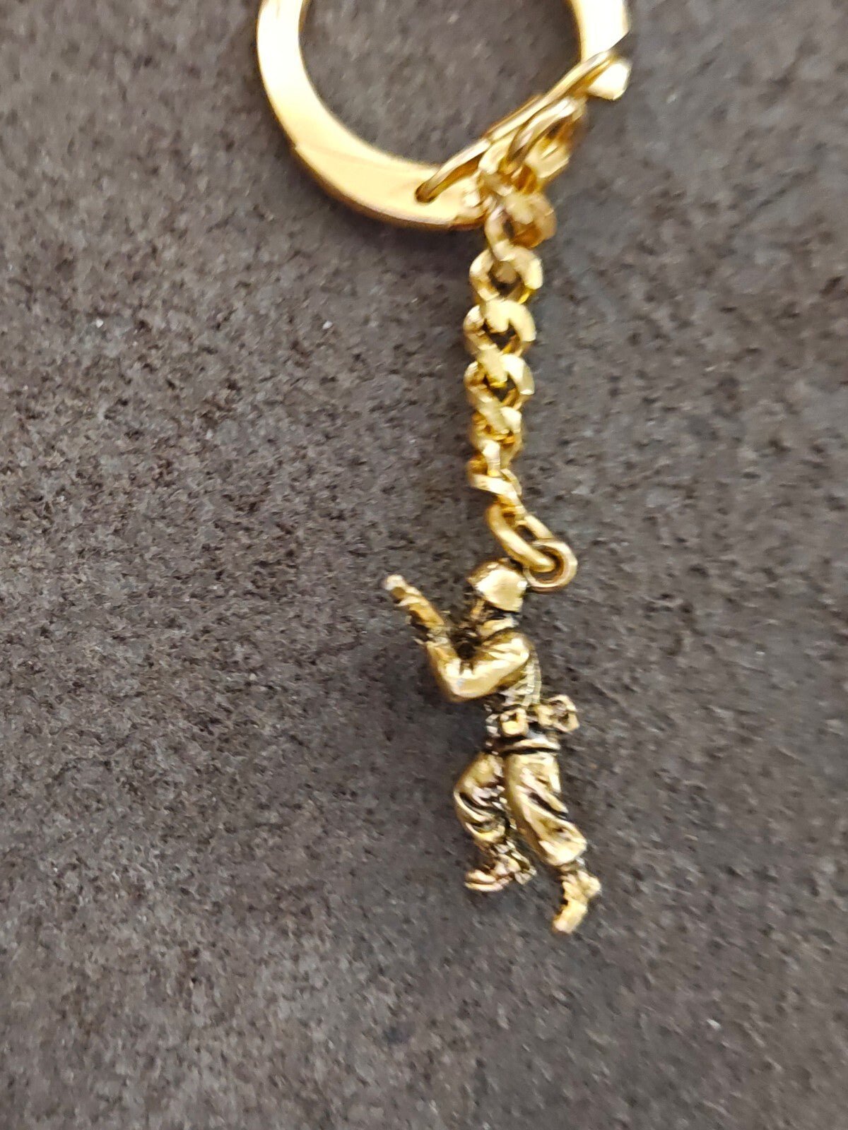 1990s Rare Gold Tone Tactical Soldier Miniature Figurine Keychain - Trinketmania-LV