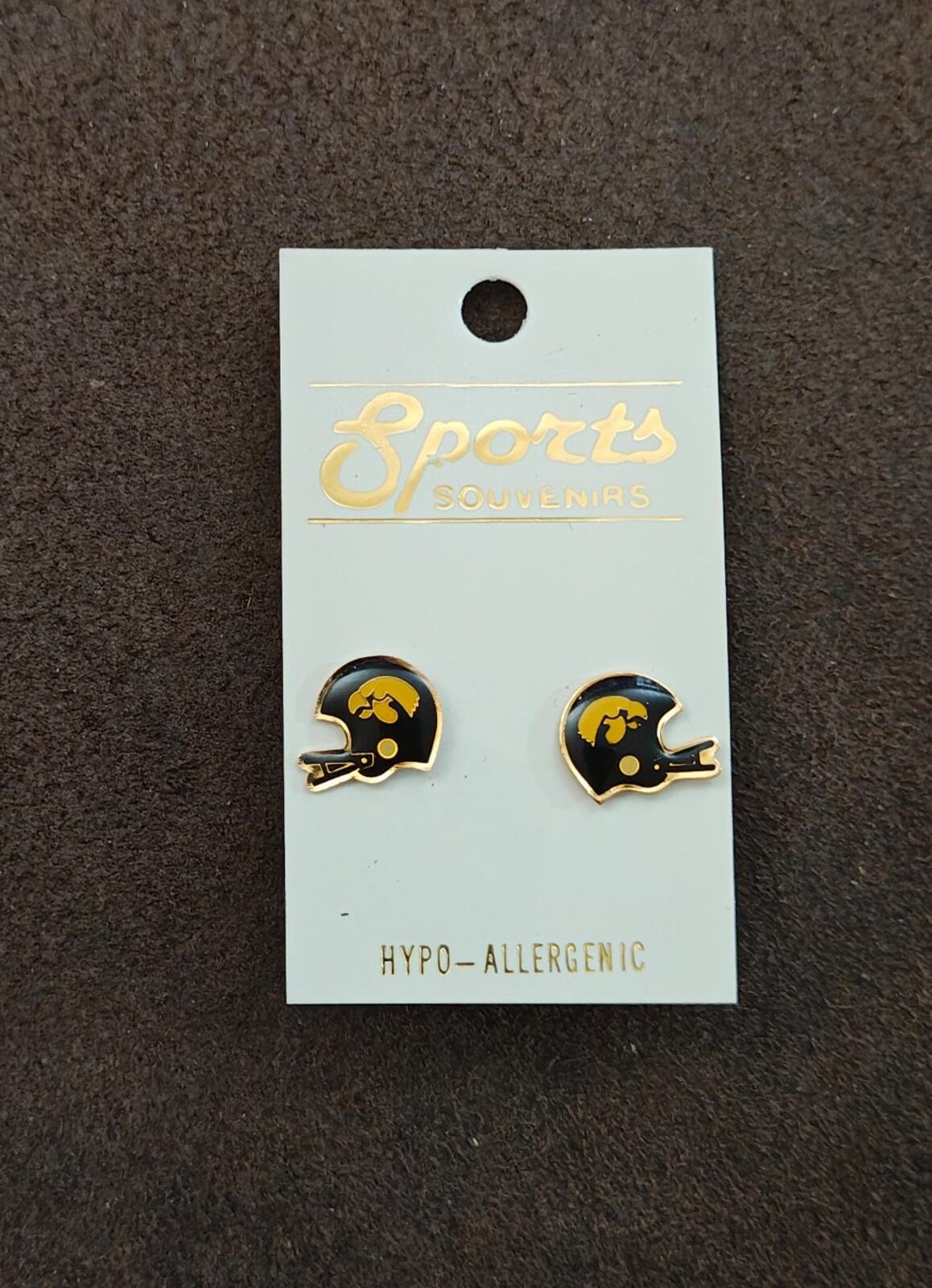 1980s University of Iowa Hawkeyes Helmet Gold Tone Enamel Stud Earrings