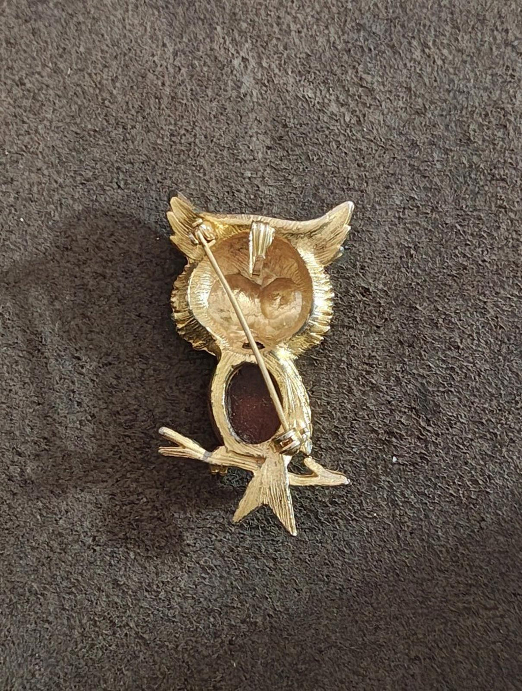 1960s Vintage Jelly Belly Gold Tone Brown Cabochon Owl Pin