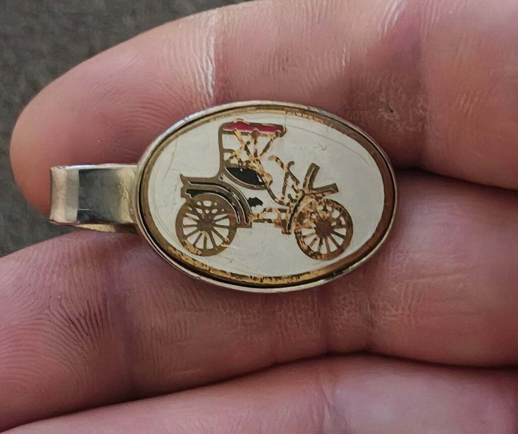1960s Gold Tone Antique Car Tie Bar/Tie Clip