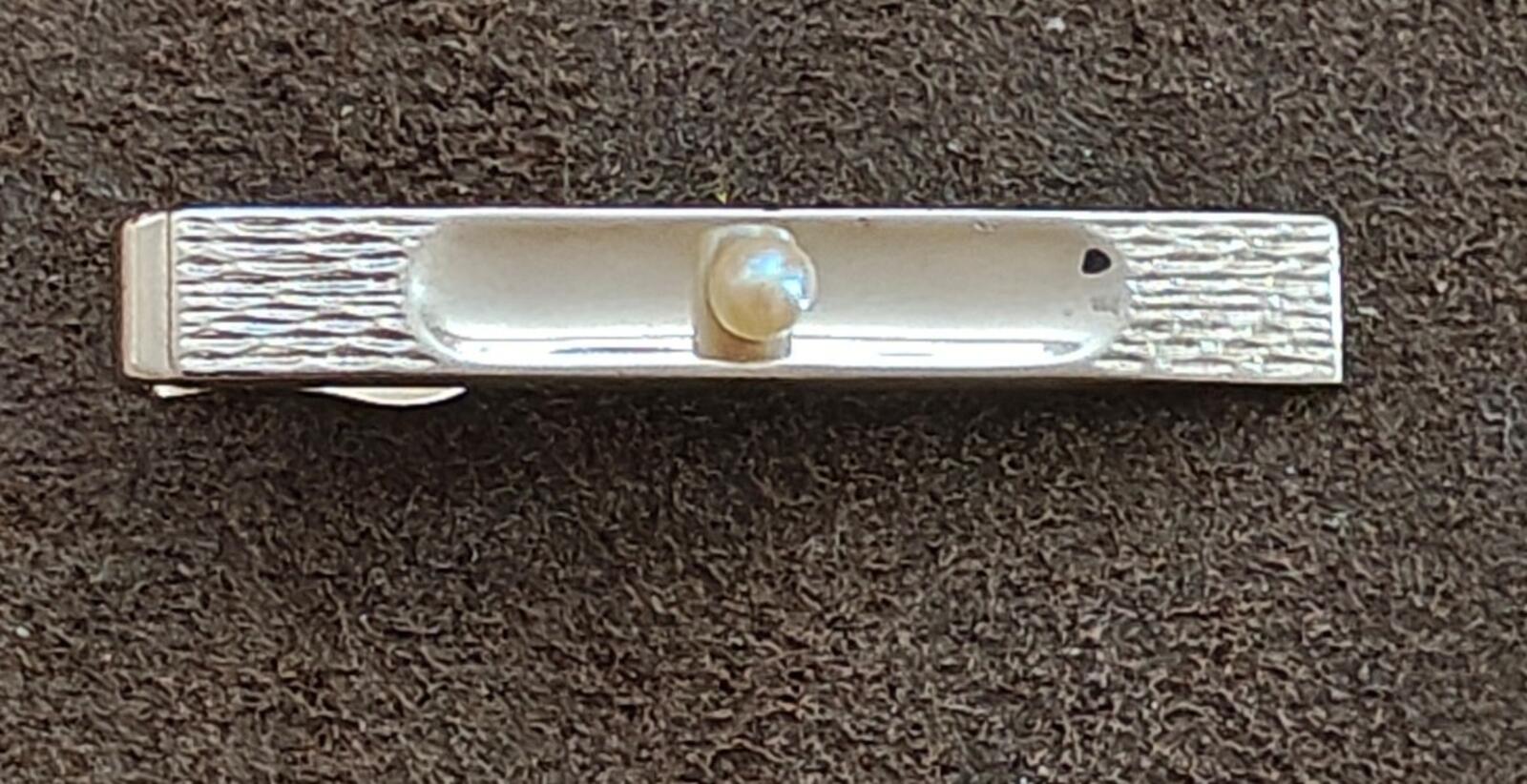 1960s Swank Silver Tone Textured With Centered Pearl