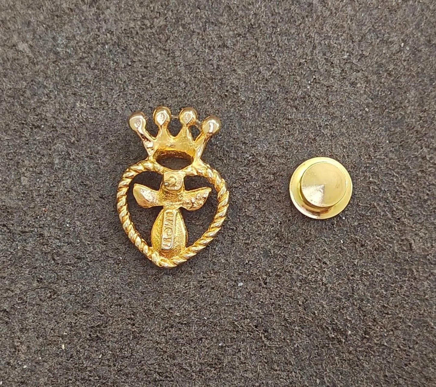 1997 Signed IMO "Angel Heart Crown" Gold Tone With Rhinestones Pin