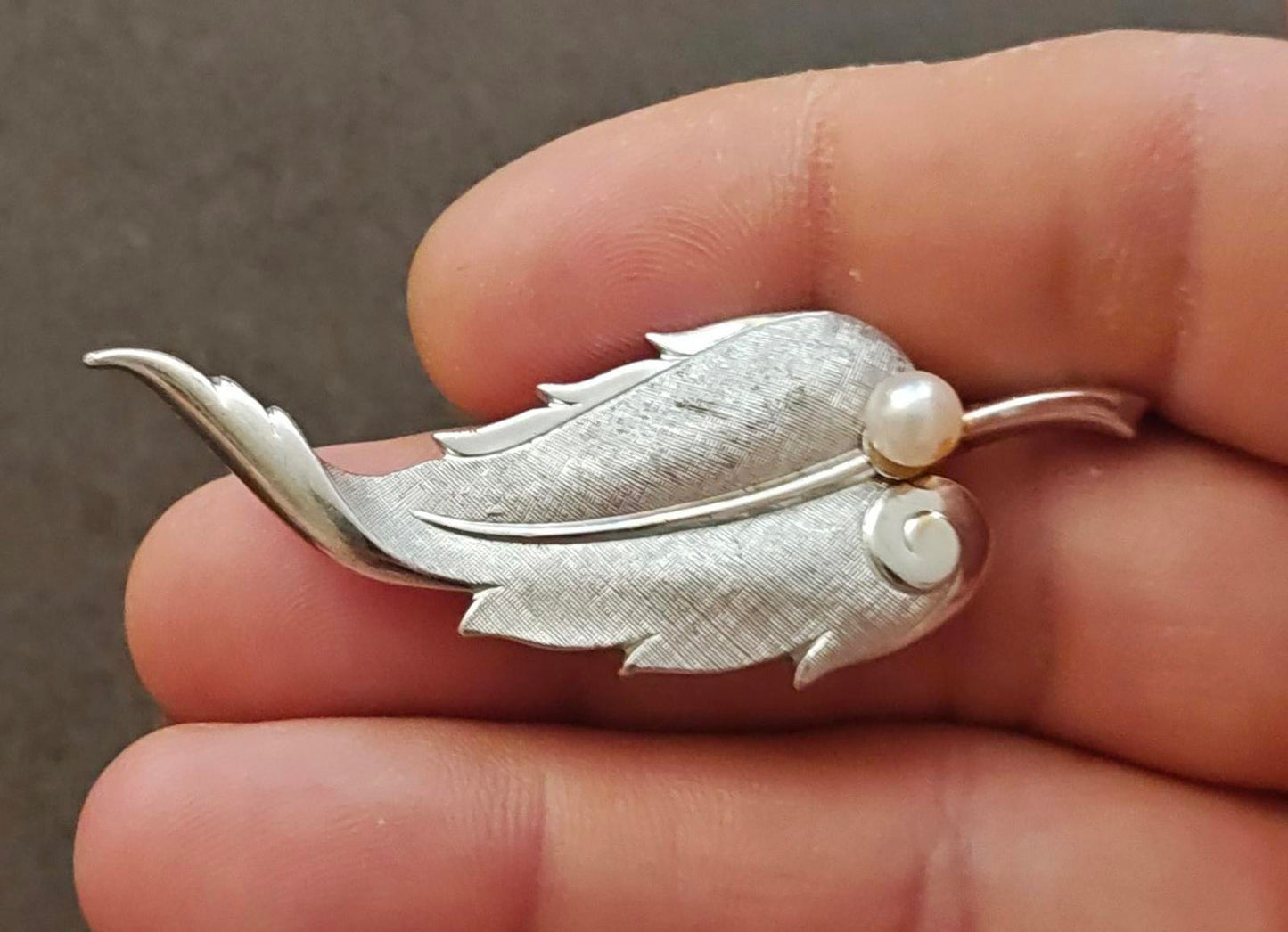 1960s Sterling Silver With Cultured Pearl Textured Leaf Brooch