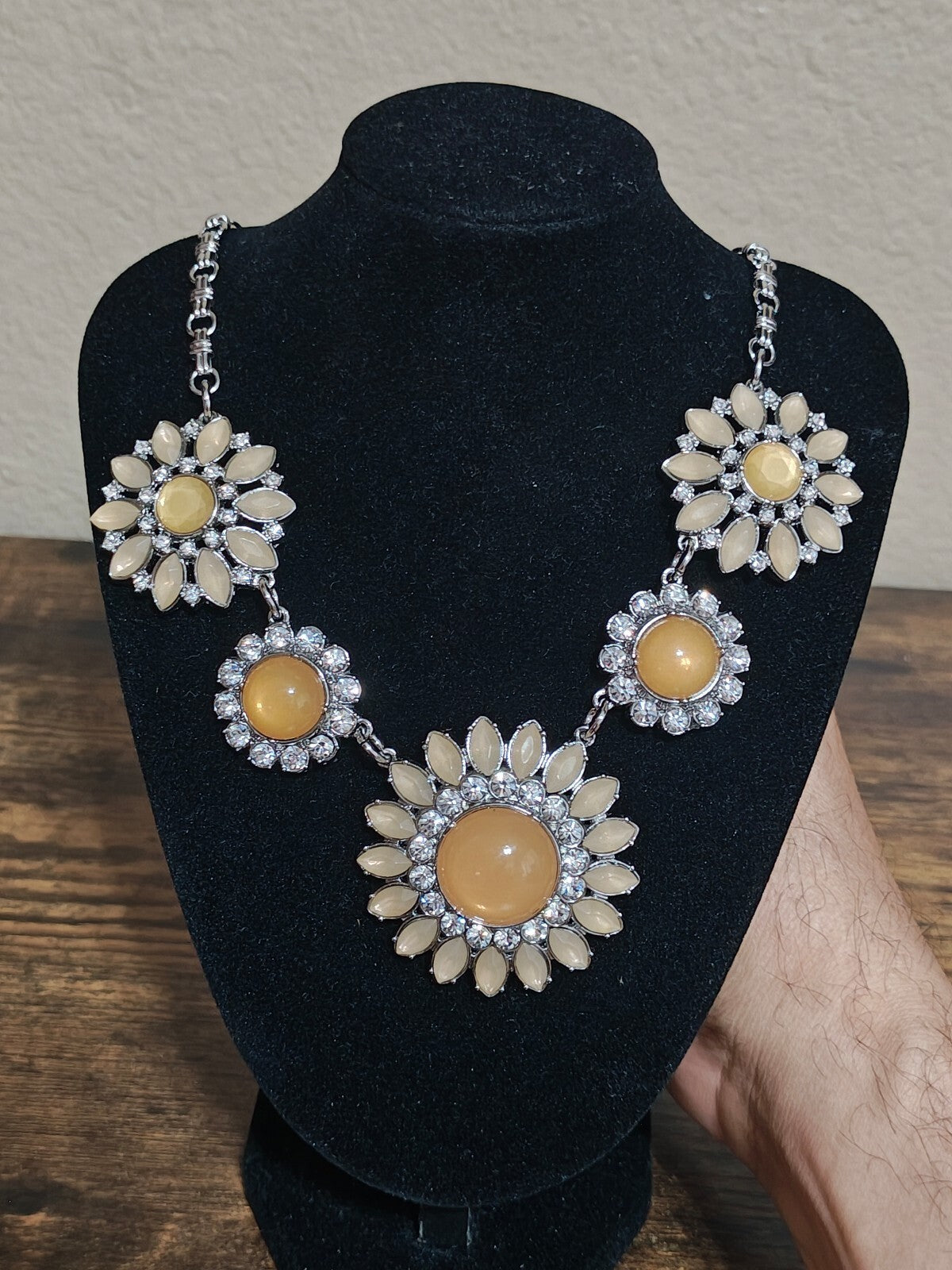 Retired Lia Sophia "Christina's Joy" Statement Necklace