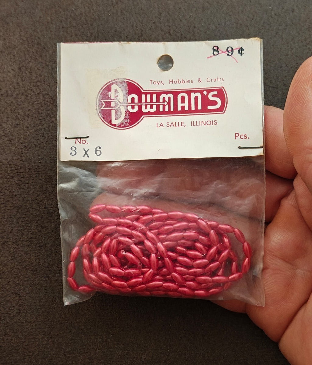 1960s/70s Pack Of Bowman's Brand Plastic Craft Beads From Lasalle Illinois NOS