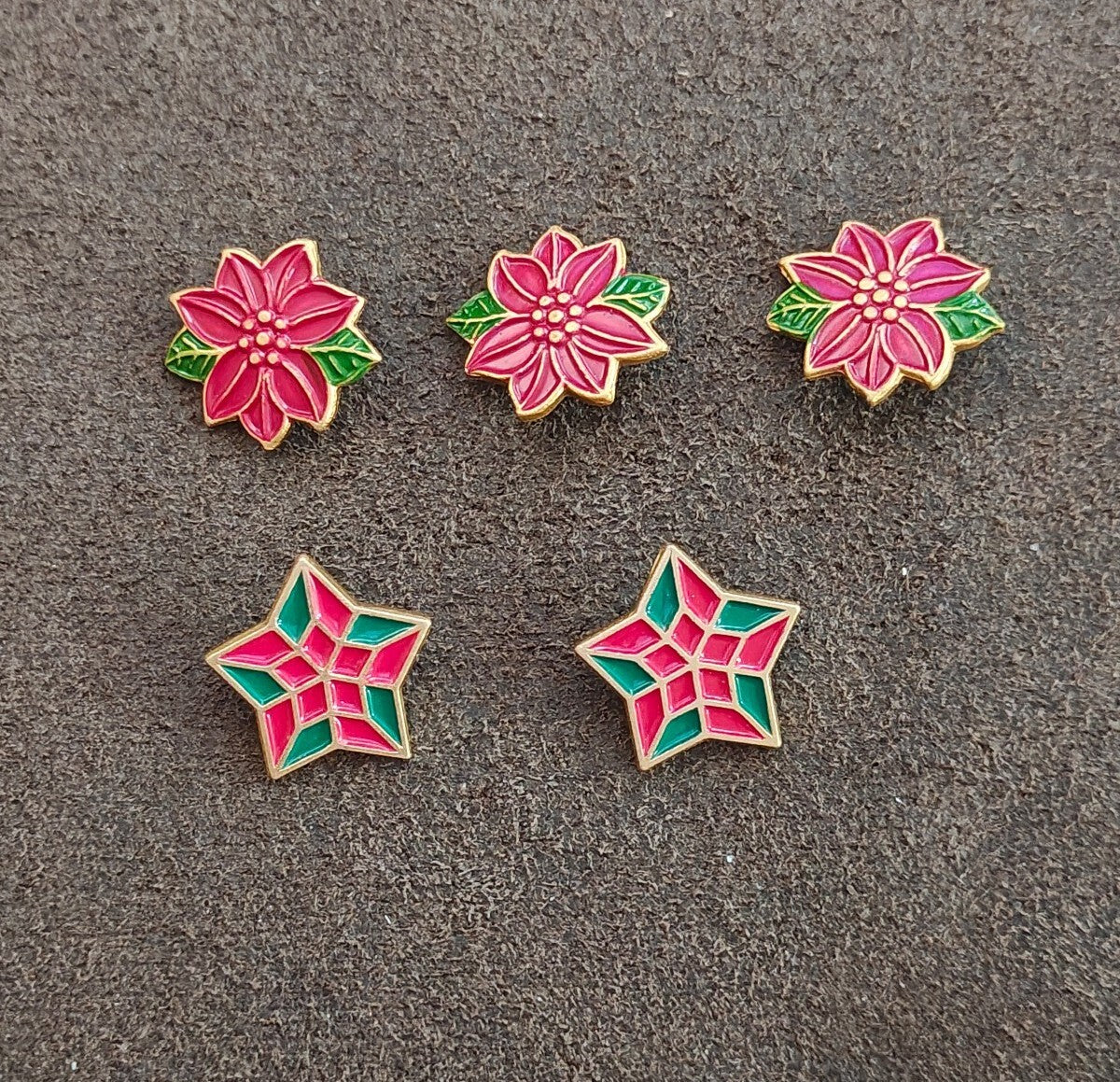 70s Set Of 5 Hand Painted Enamel Christmas Poinsettia & Geometric Stars Buttons