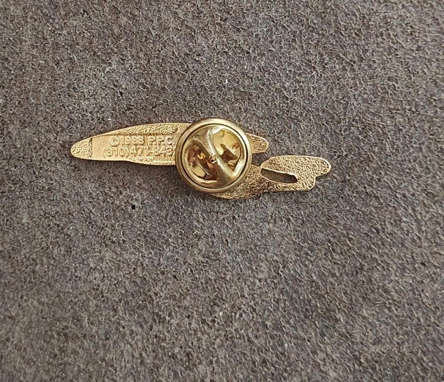 1988 Star Trek The Next Generation USS Enterprise NCC-1701-D Pin