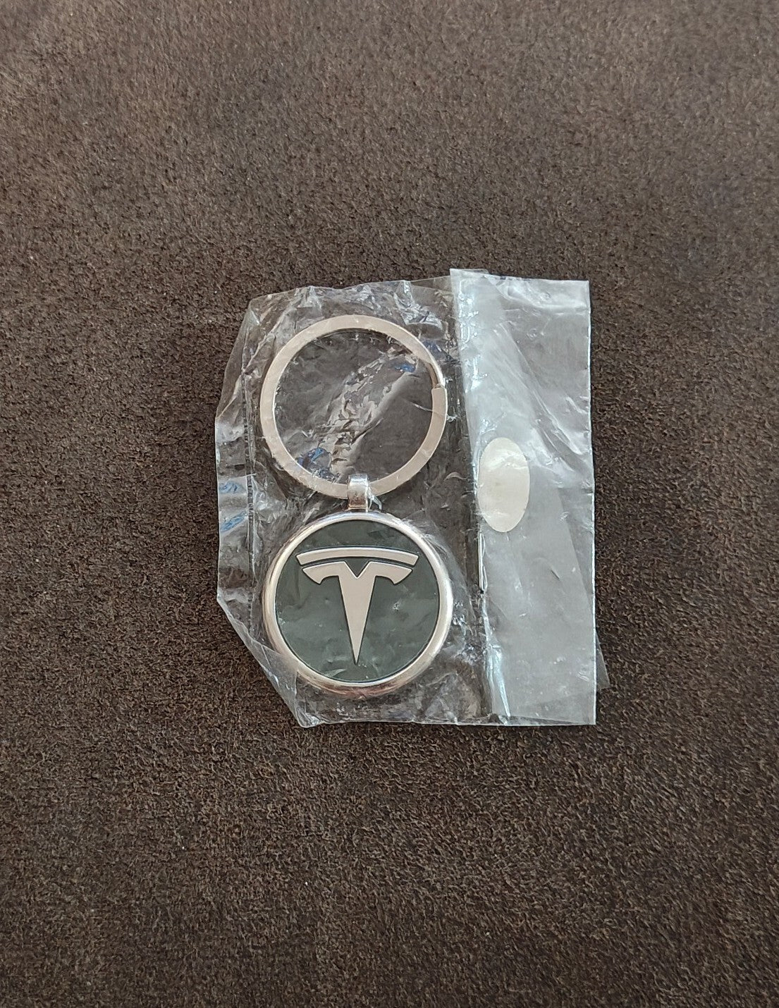 Tesla Logo Chrome & Black Background Keychain