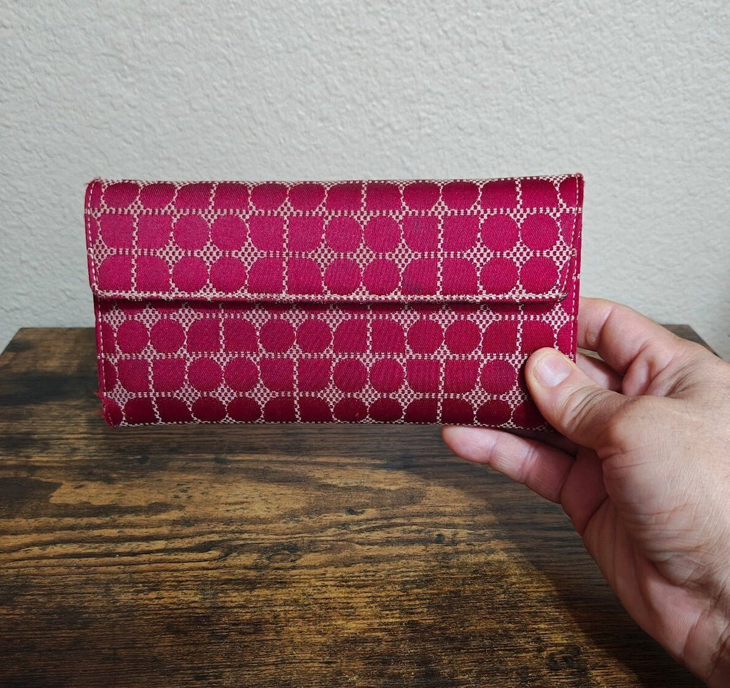 2000s Red/Burgundy Kate Spade NY "Noel" Jacquard Flap Wallet - Trinketmania-LV