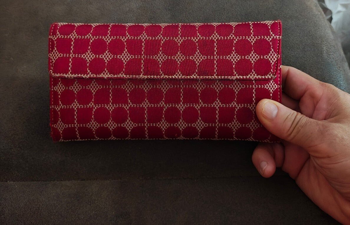 2000s Red/Burgundy Kate Spade NY "Noel" Jacquard Flap Wallet - Trinketmania-LV
