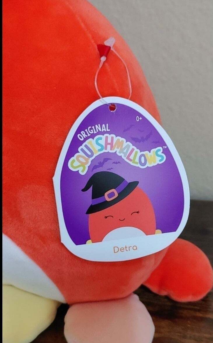 2021 Squishmallow Detra the Witch Octopus Halloween Squad - Trinketmania
