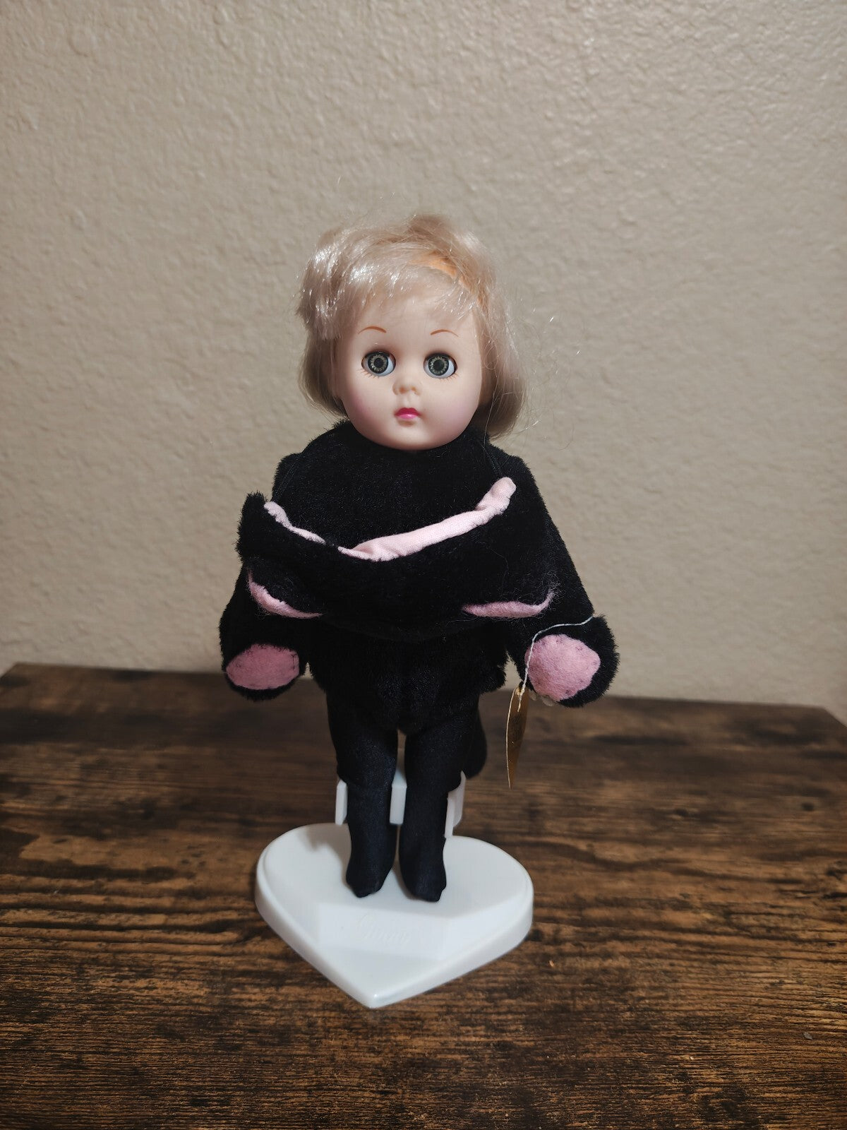 1990s Vogue Ginny Doll "Cat 'n Mouse" Collection Sleepy Eyes Doll