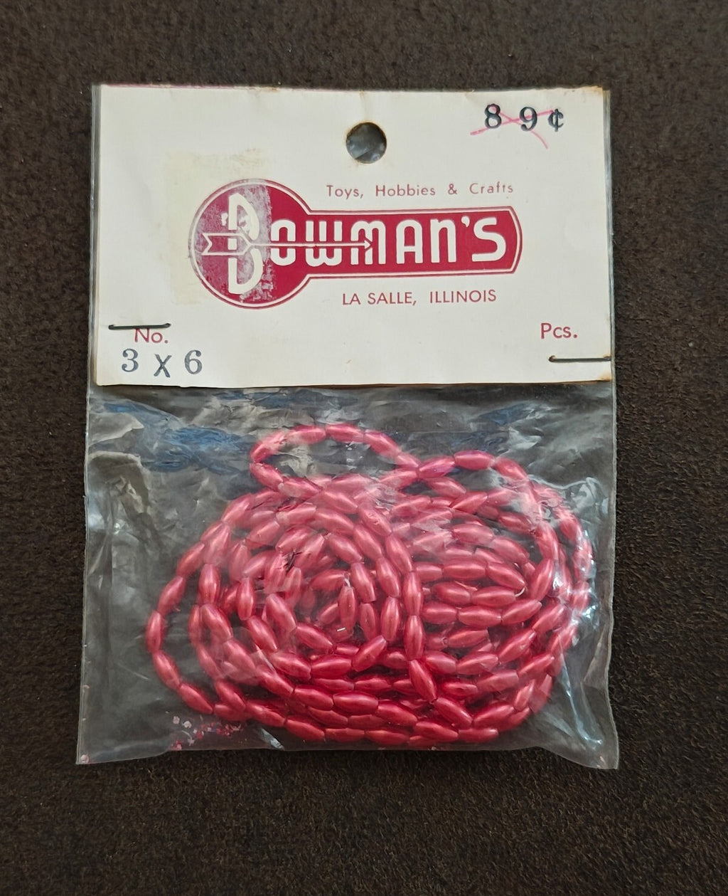 1960s/70s Pack Of Bowman's Brand Plastic Craft Beads From Lasalle Illinois NOS